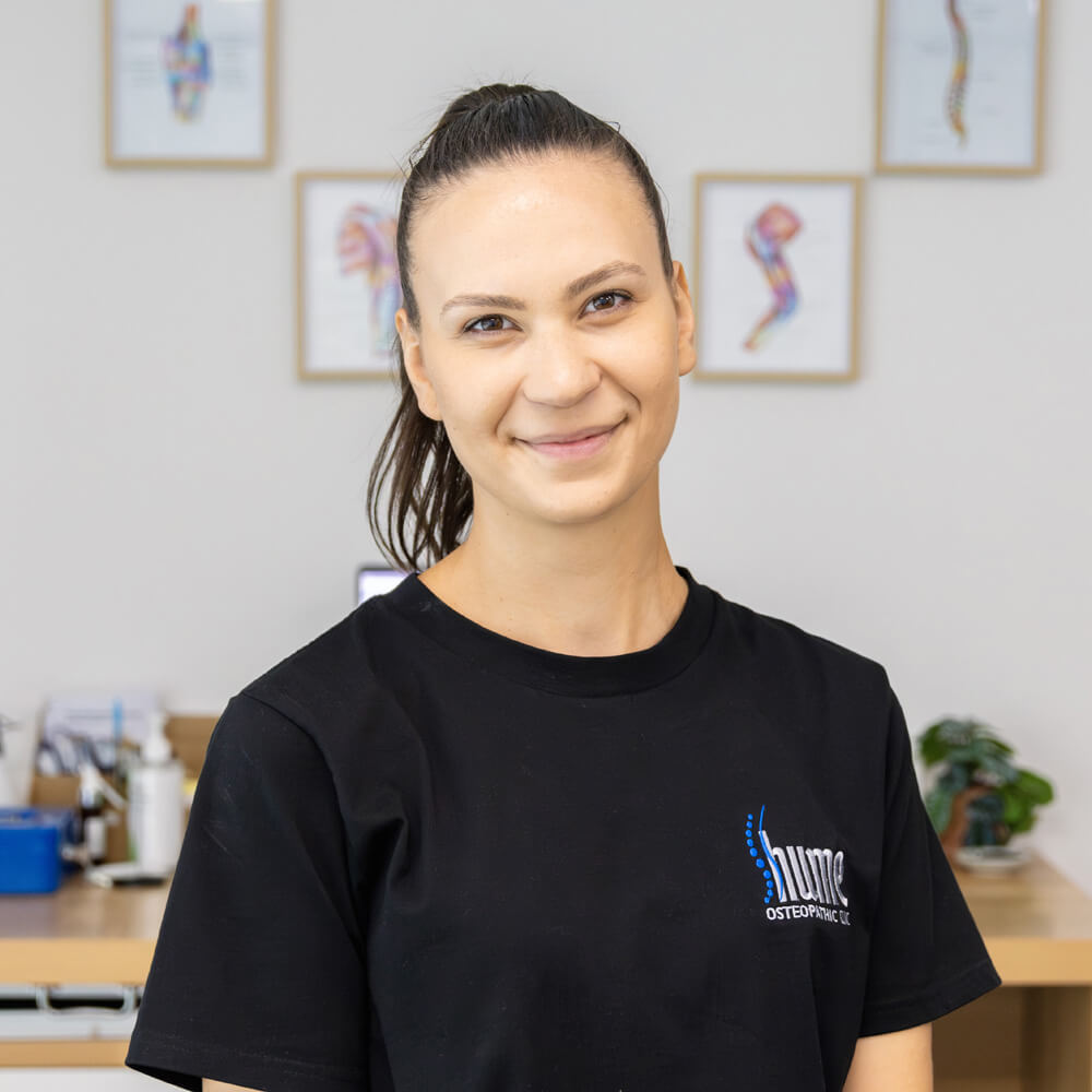 Dr Esra Baser Headshot